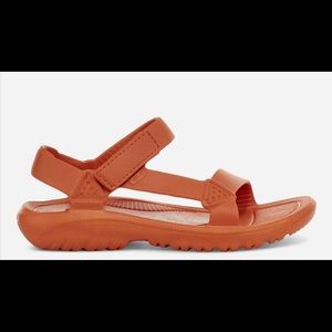 BRAND NEW Men’s Size 10 Teva’s. “Hurricane Drift”.